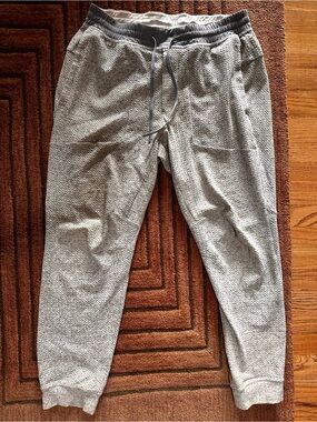 lululemon athletica Light Gray Men's Knit Joggers